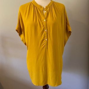 Point Sur Mustard Everyday Top